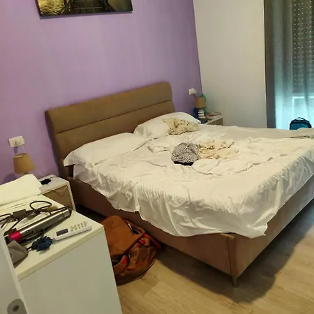 Confortevole Con Un Letto Grande Apartment Sorrento